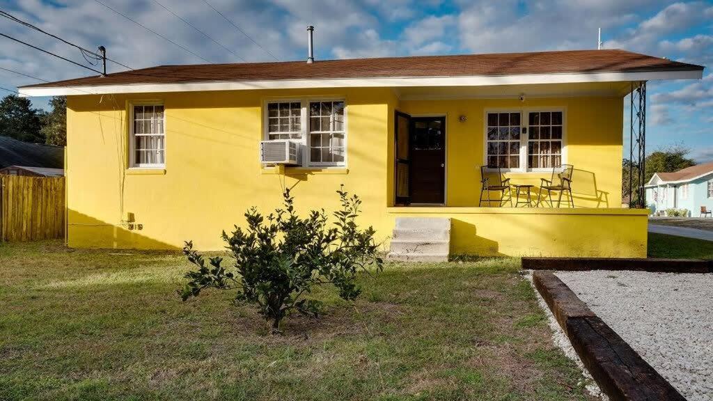 Retro Rainbow At Herb River-Citron And Sassy #6 Savannah Exterior foto